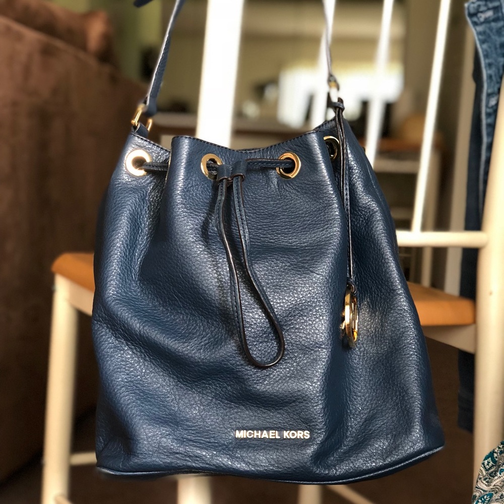 Michael Kors Jules Navy Drawstring Bucket Bag